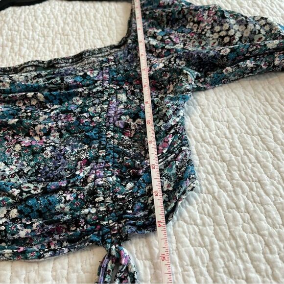 ✨ Wild Fable Women’s Blue Floral Crop Top Small - Picture 8 of 8